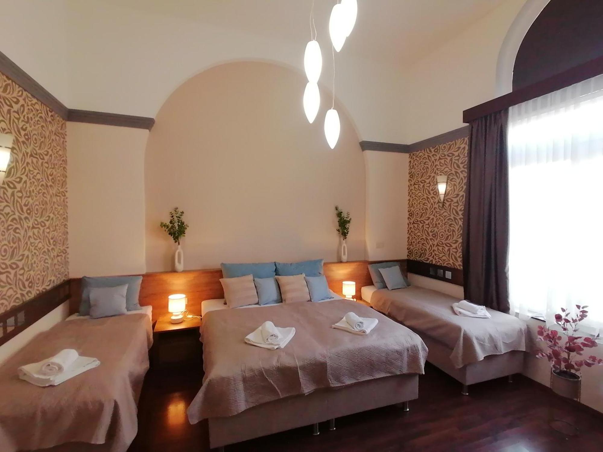 Mohacs Korona Apartman 외부 사진